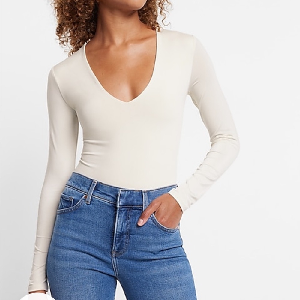 Express Body Contour Silky V Neck Long Sleeve Bodysuit